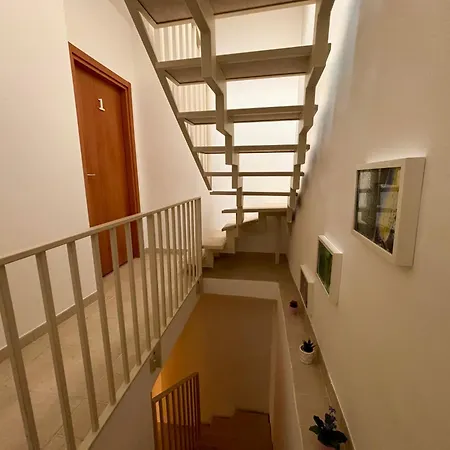 Dadu 14 3* Барі